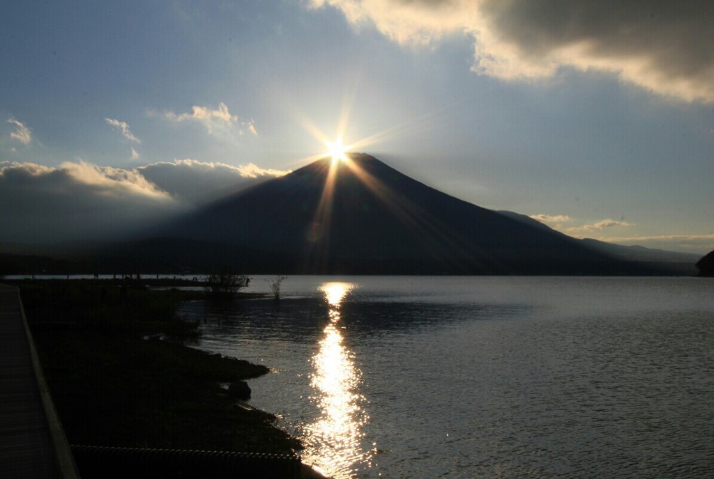 Cafe-download-111910511141729