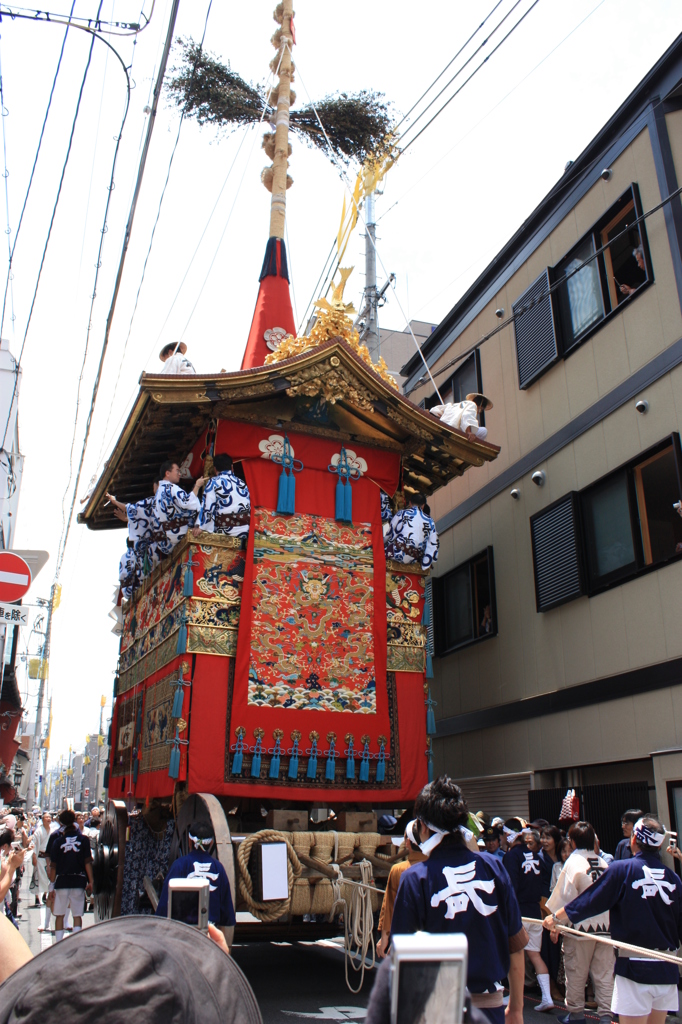 祇園祭　山鉾巡行