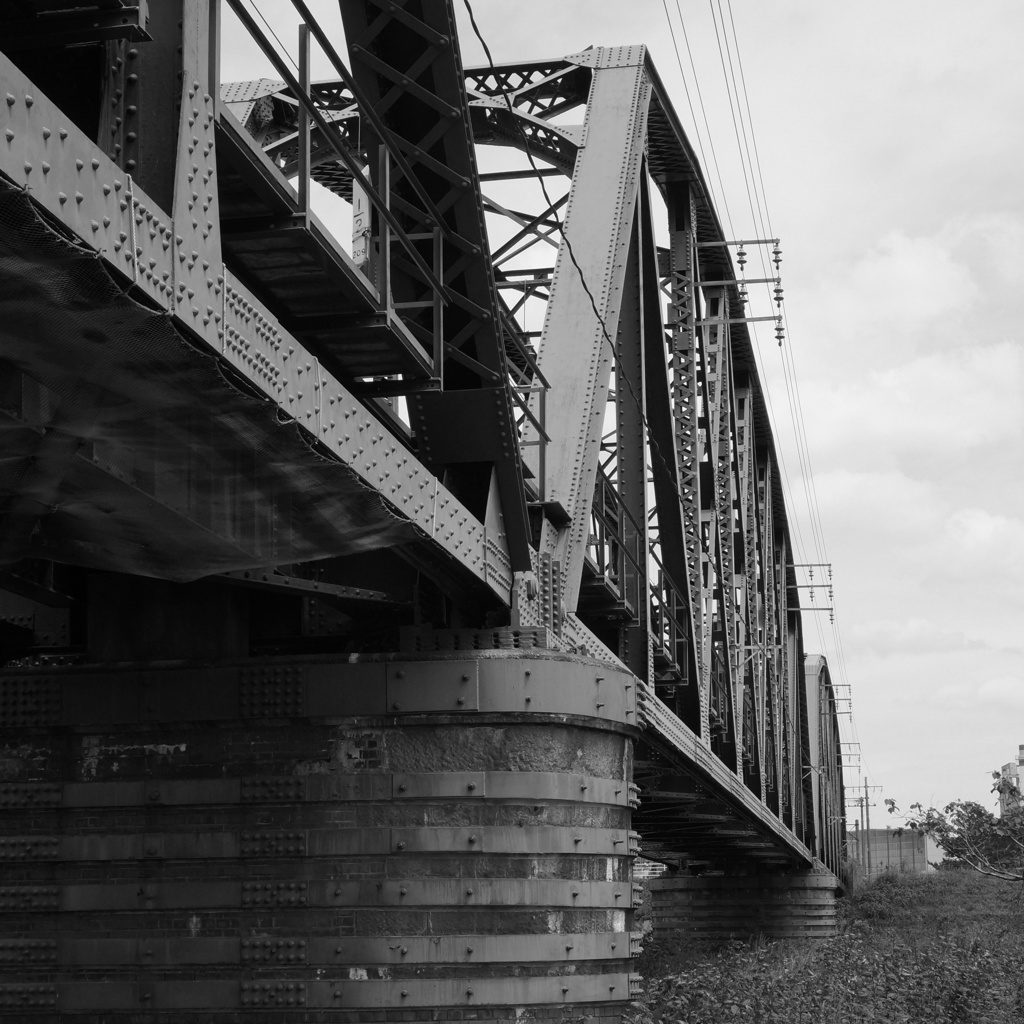 鉄橋 2