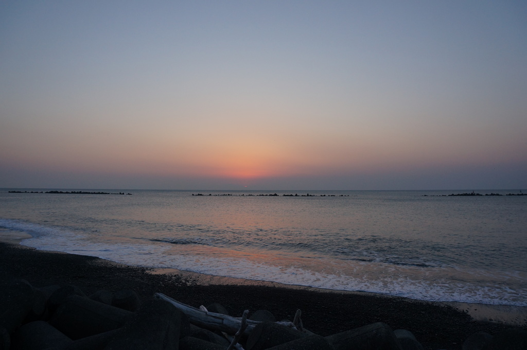 夜明けの浜 6