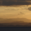 朝の錦江湾と大隅半島の山々