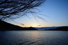 夕方の千丈寺湖