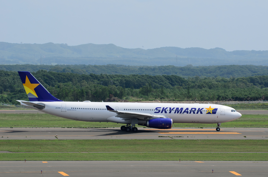 SKYMARK A330