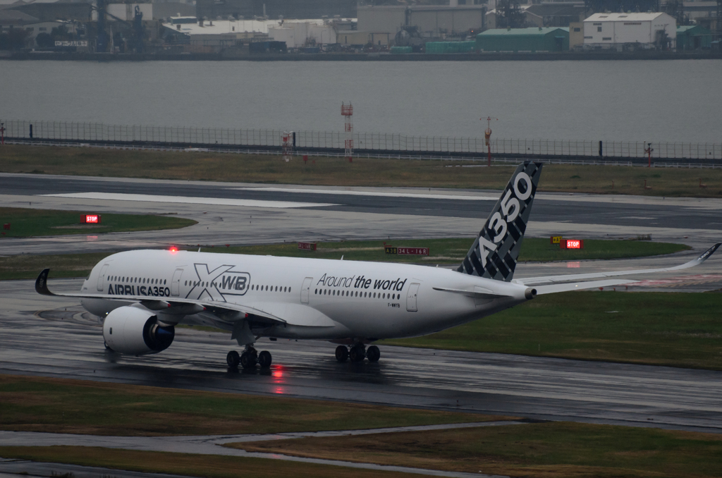 Airbus A350 [16]