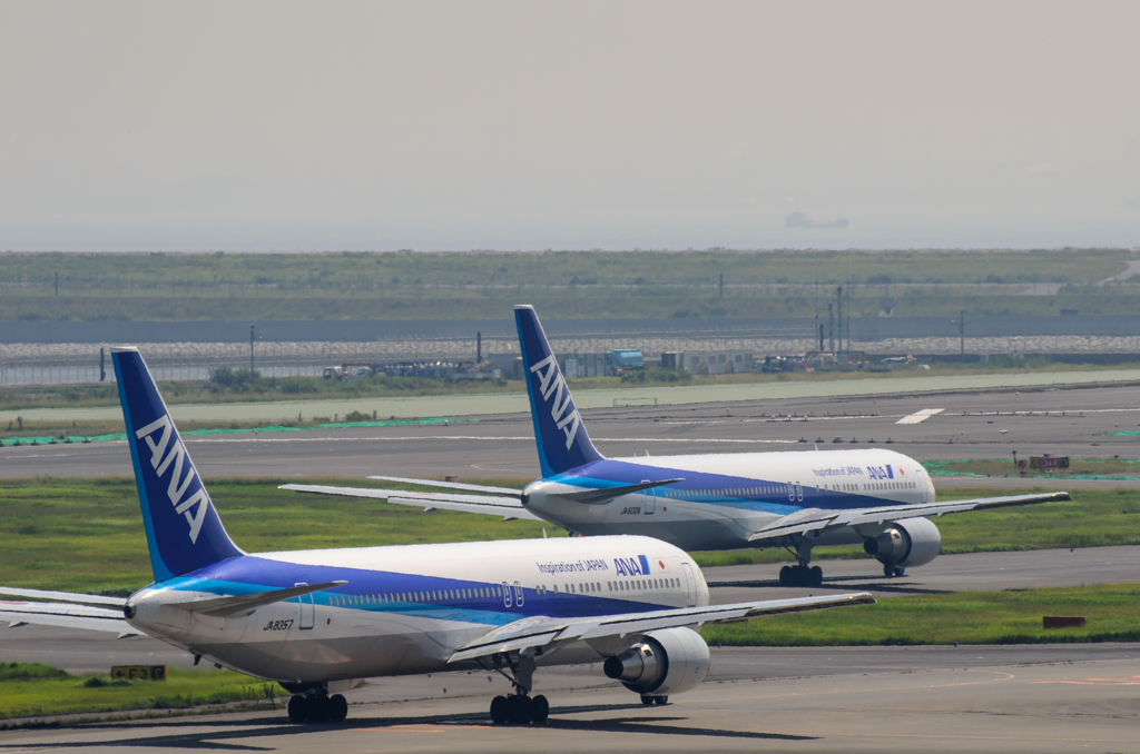 767 767