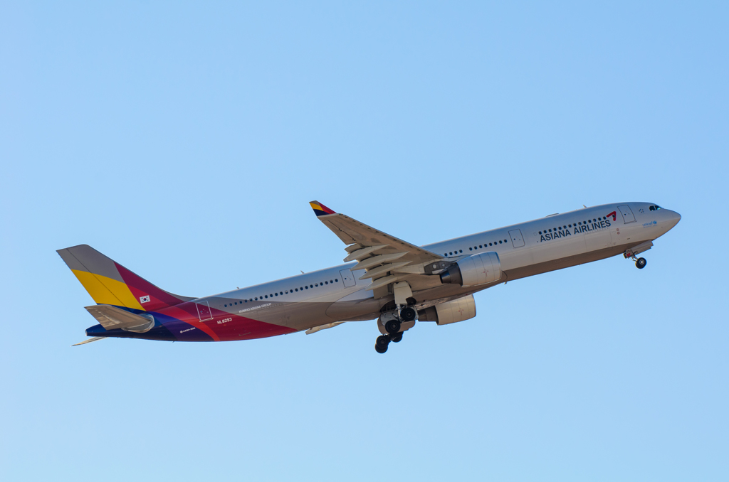 Asiana Airlines