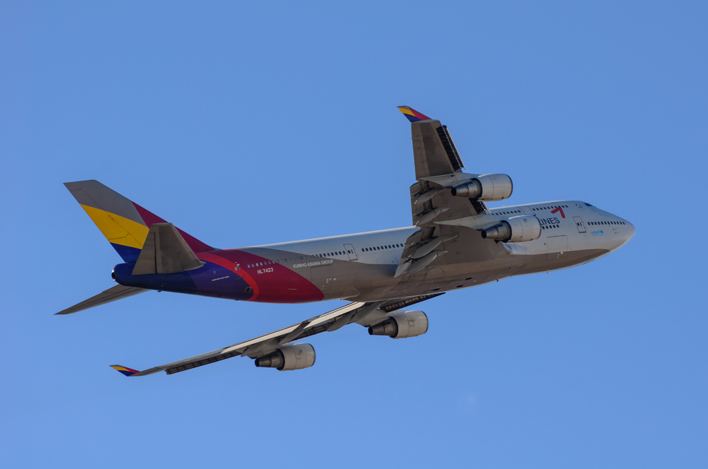 ASIANA AIRLINES