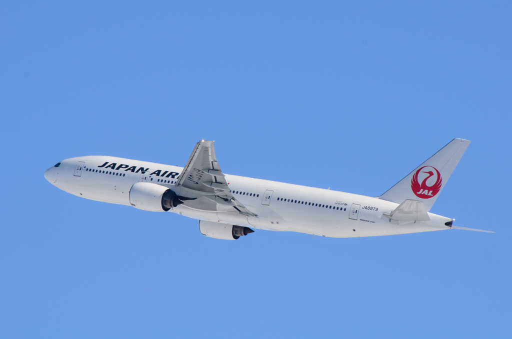 JAL 777