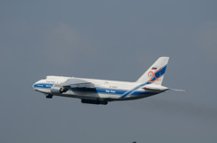 Volga-Dnepr Airlines Antonov An-124-100 