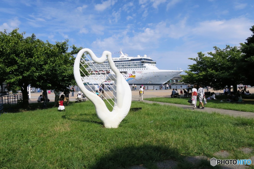 大型クルーズの似合う街・横浜