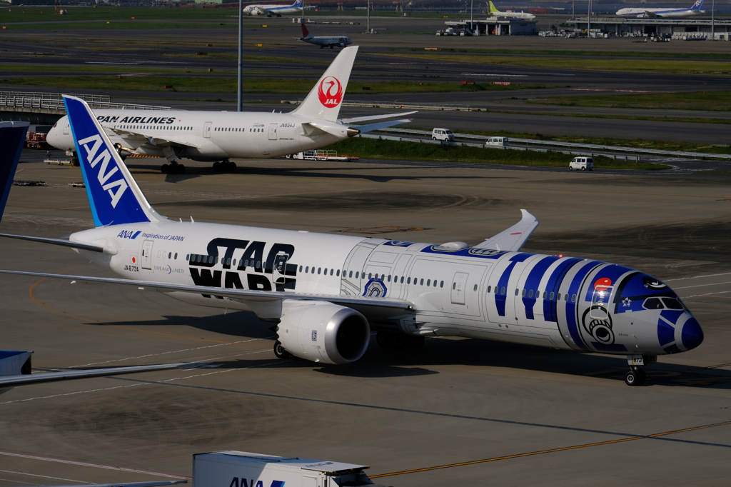 R2-D2 ANA JET ②