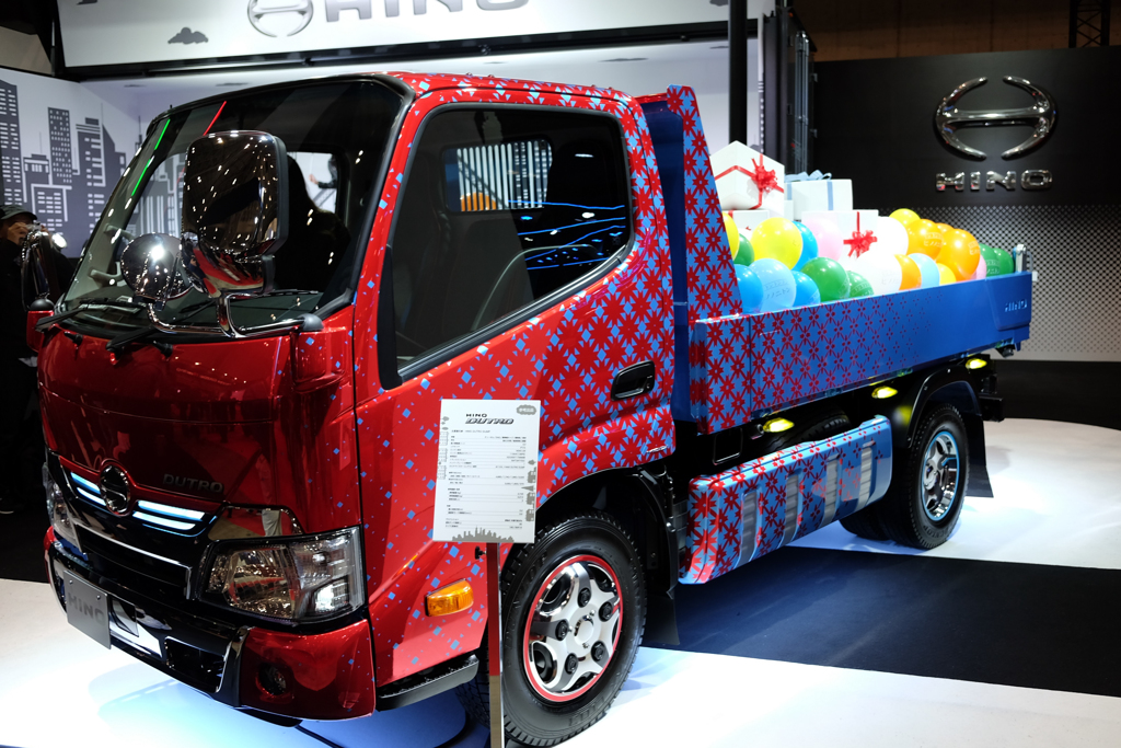 東京オートサロン2017（日野の２トン）