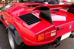 Wolf Countach