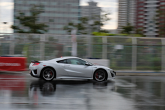 走るNSX①