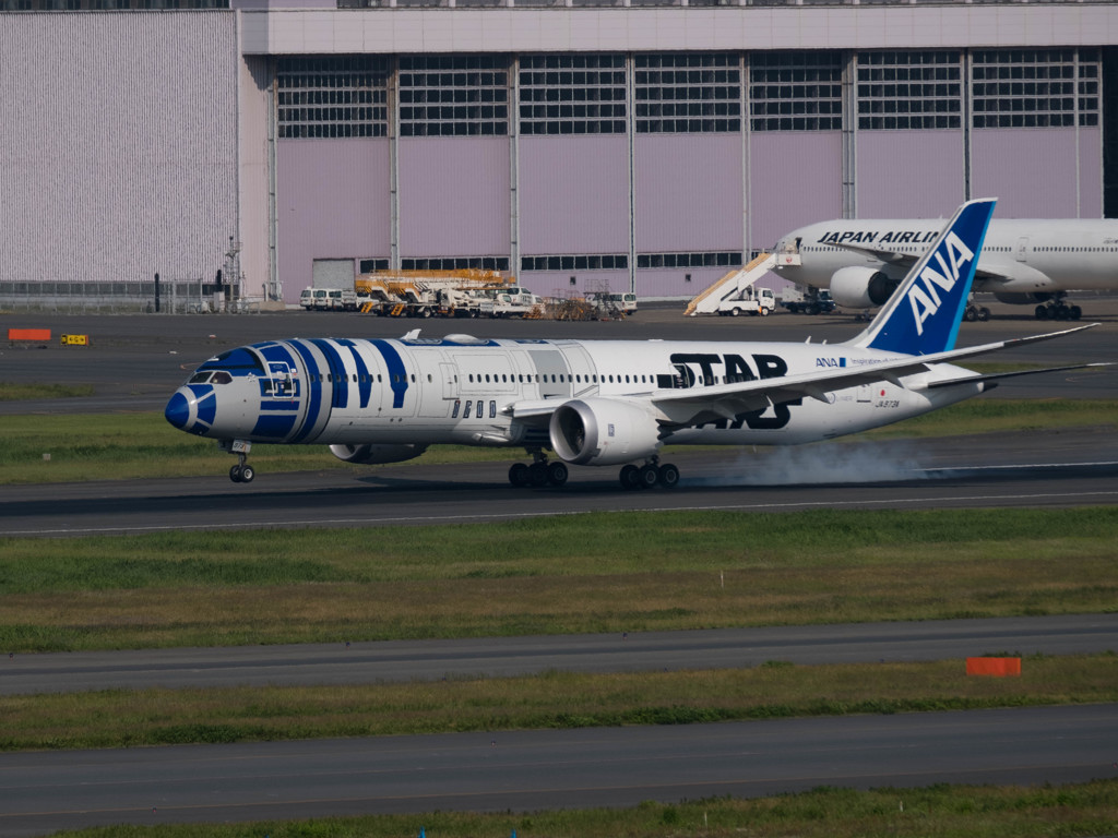 R２-D２ ANA JET