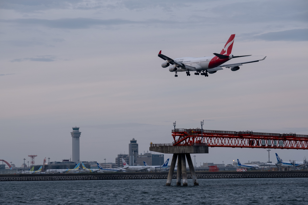 RWY16L降り