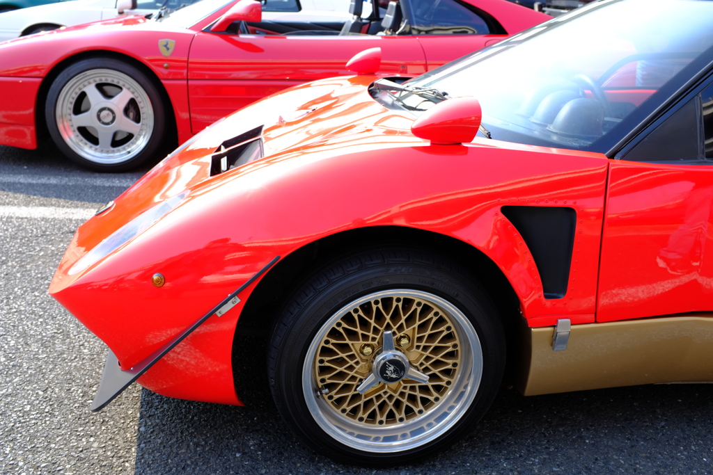 パーキングで見かけたカッコイイ？クルマ（イオタ！？）