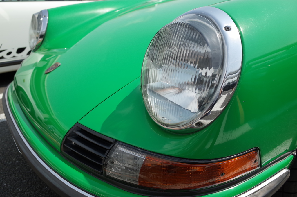 911T
