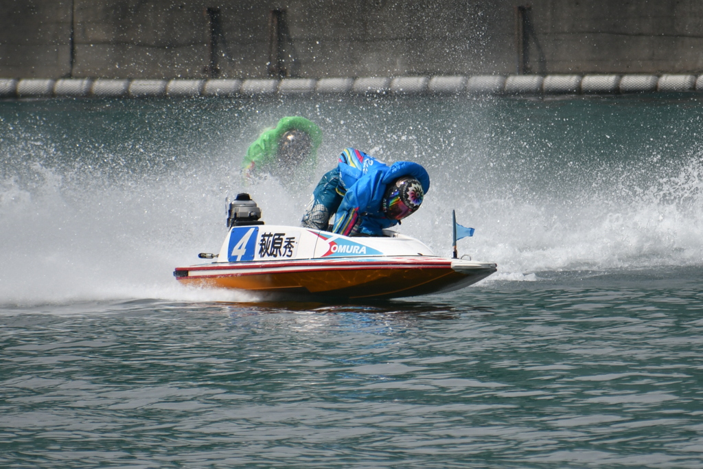 当たらんな〜。