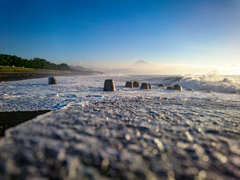 朝の三保海岸