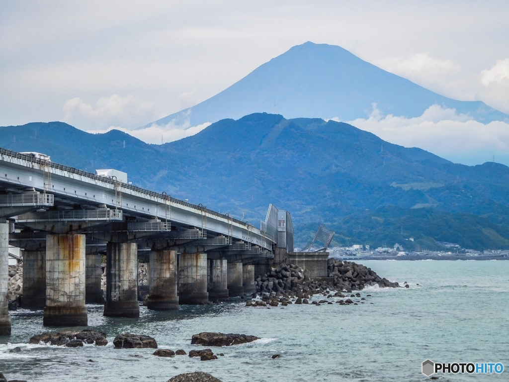 駿河湾と富士山
