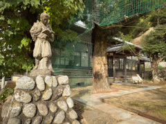 二宮金次郎像のある旧校舎