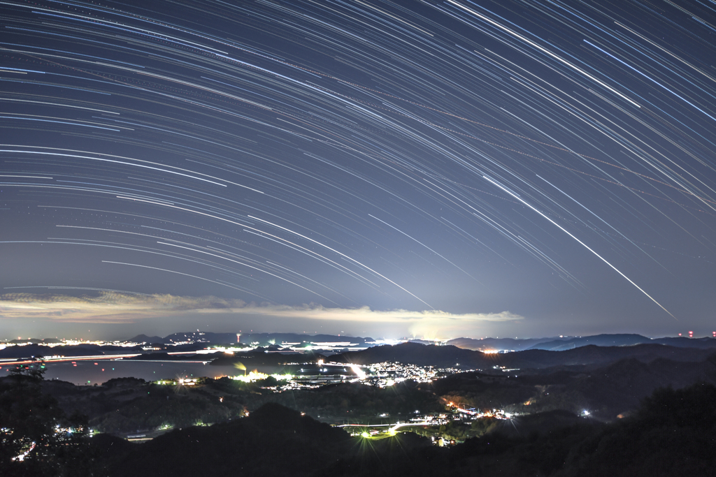 貝殻山遠望