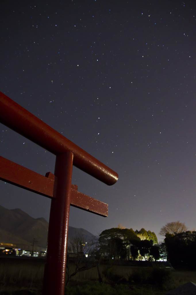 鳥居と北斗七星