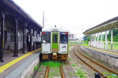 乗り鉄の旅３「北東北巡り＝大湊駅停車中の列車」