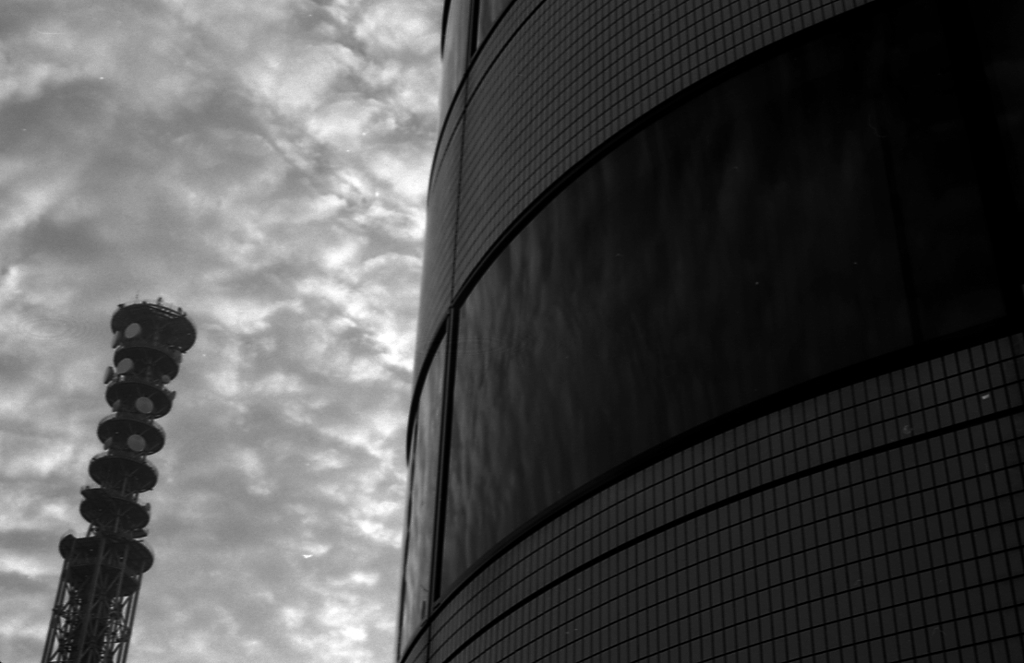 窓の雲