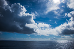 小笠原諸島への雲