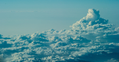 東シナ海上空