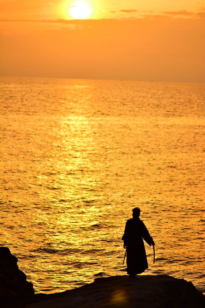 Il tramonto e mare　”侍”
