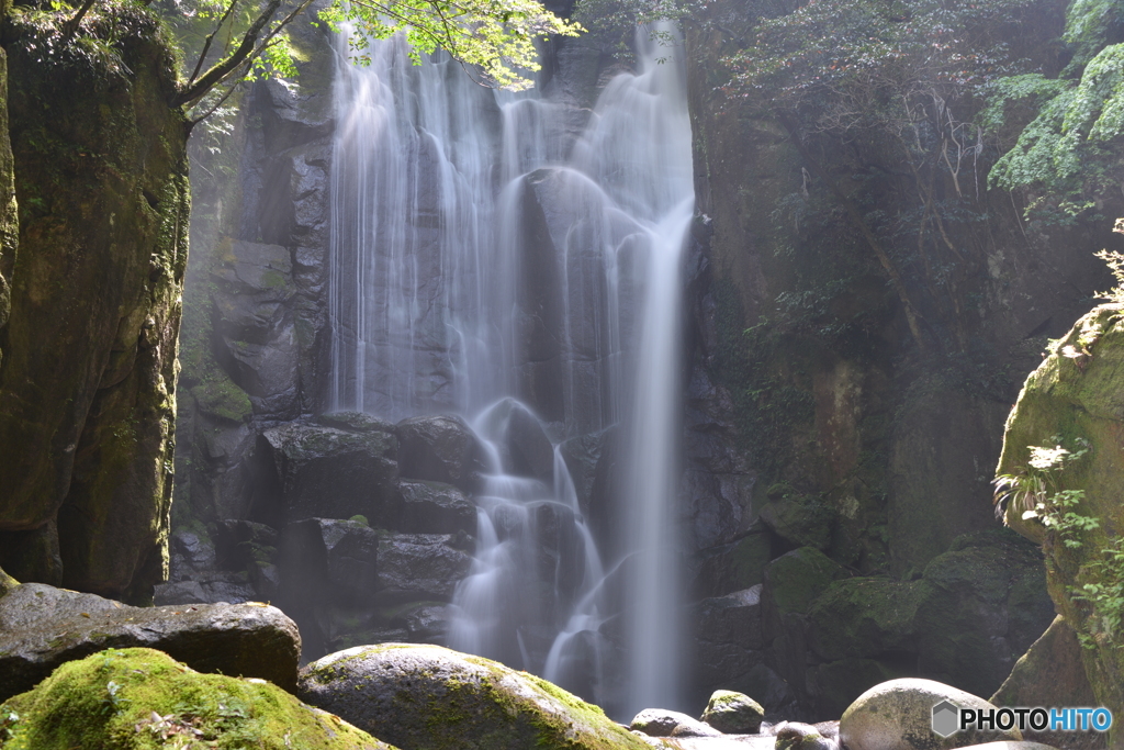 桑の木の滝
