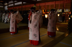 大神神社の昭和祭神楽