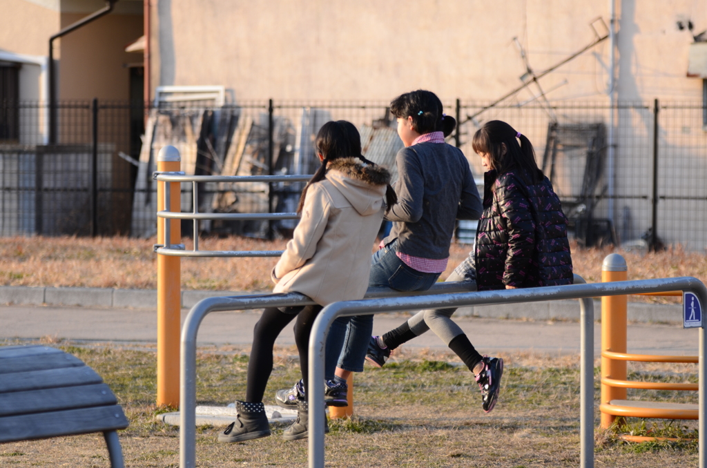 近くの公園で