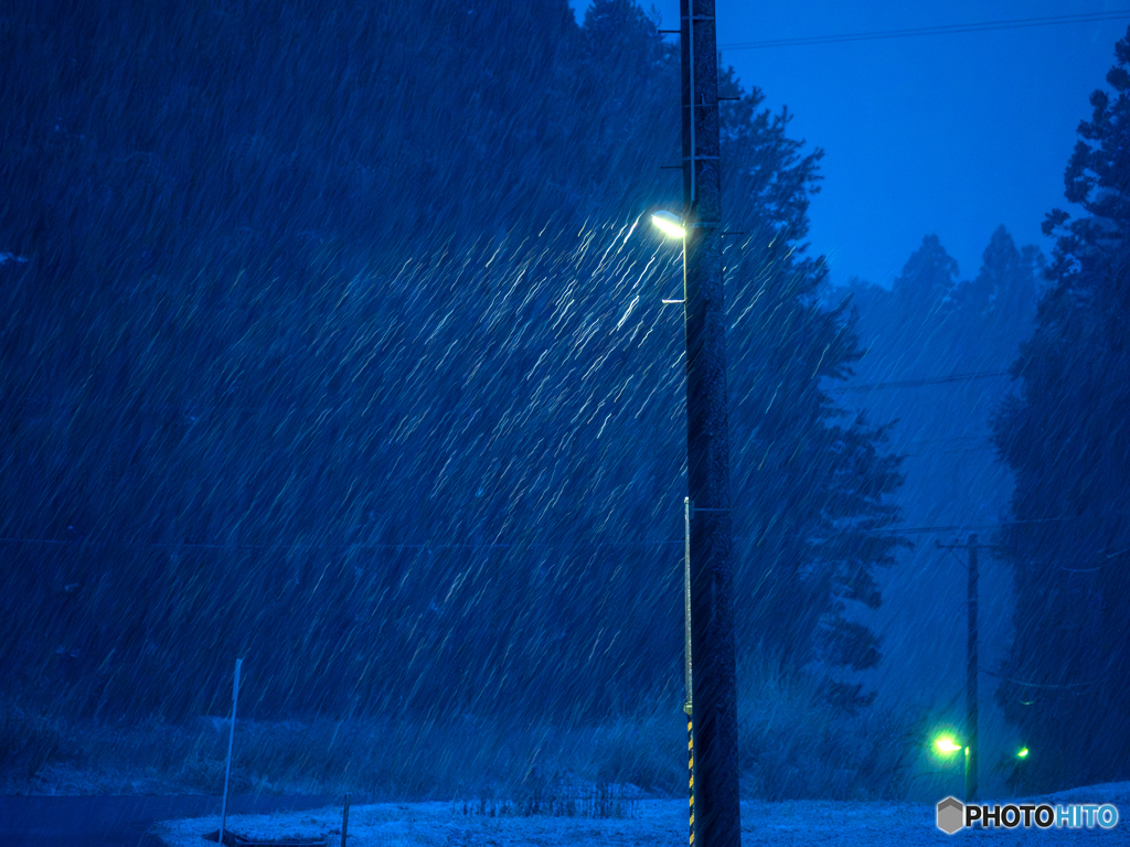 雪の夕暮れ