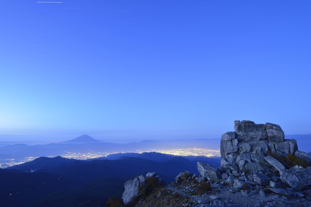 金峰山から望む富士・夜明け7/7