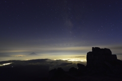 金峰山から望む富士・薄夜3/7