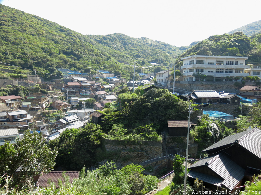 母島　谷に築かれた集落