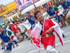 よさこい祭り　梅の辻の朱