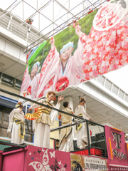 よさこい祭り　帯屋町の華