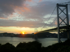 0084:関門海峡と夕日