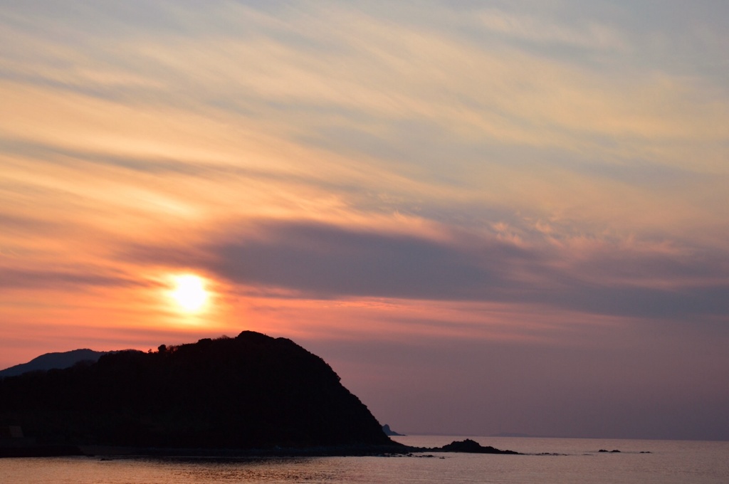 淡い夕日