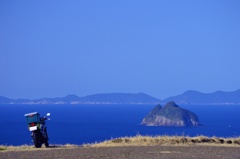 バイクと海
