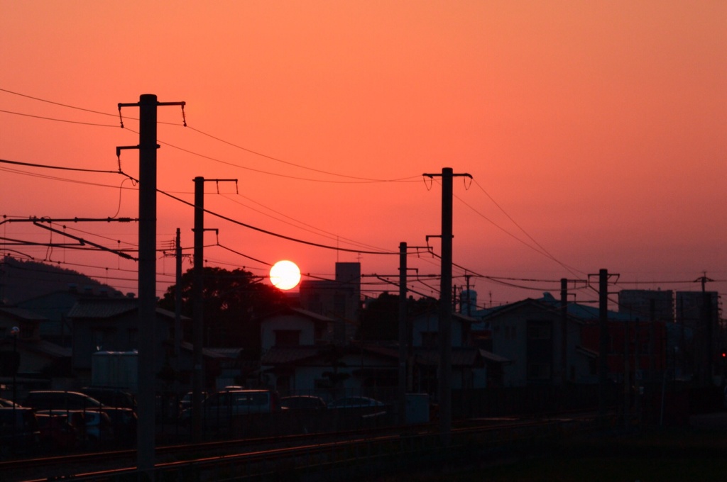 町の夕日