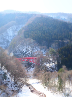 赤い橋　冬