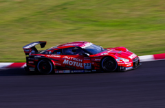 MOTUL AUTECH GT-R