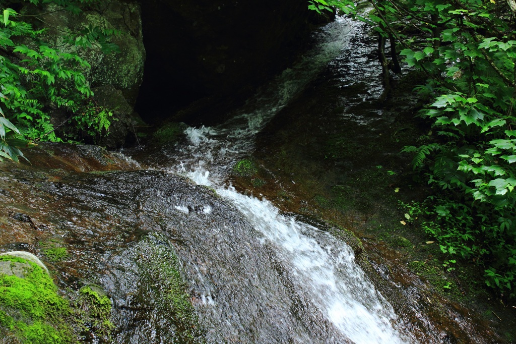 戸隠の滝（八方睨沢）