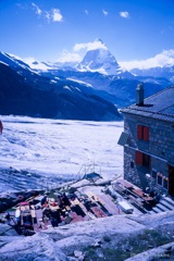 中年登山隊のスイスアルプス風雪流れ旅２